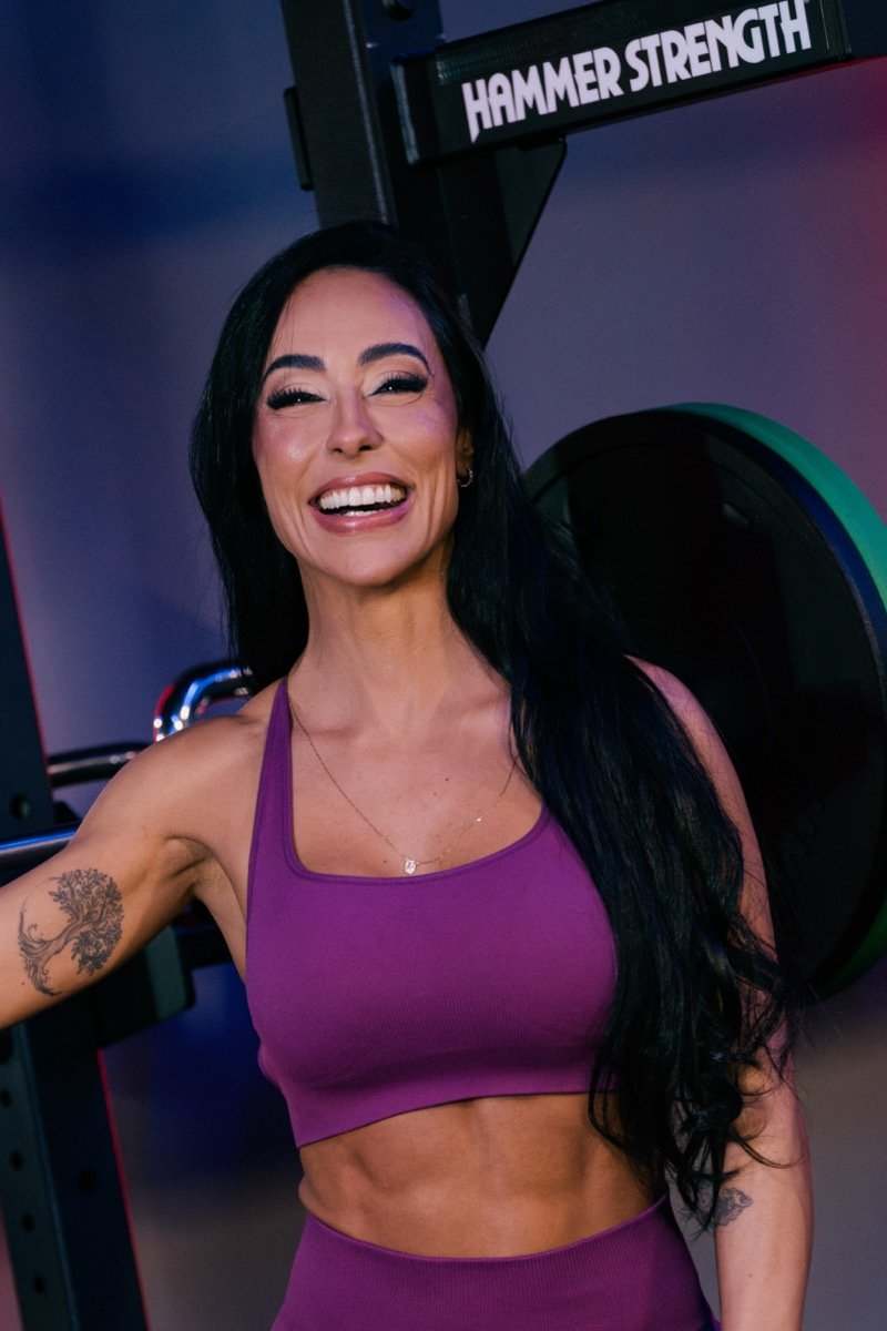 Anna Oliveira at the gym