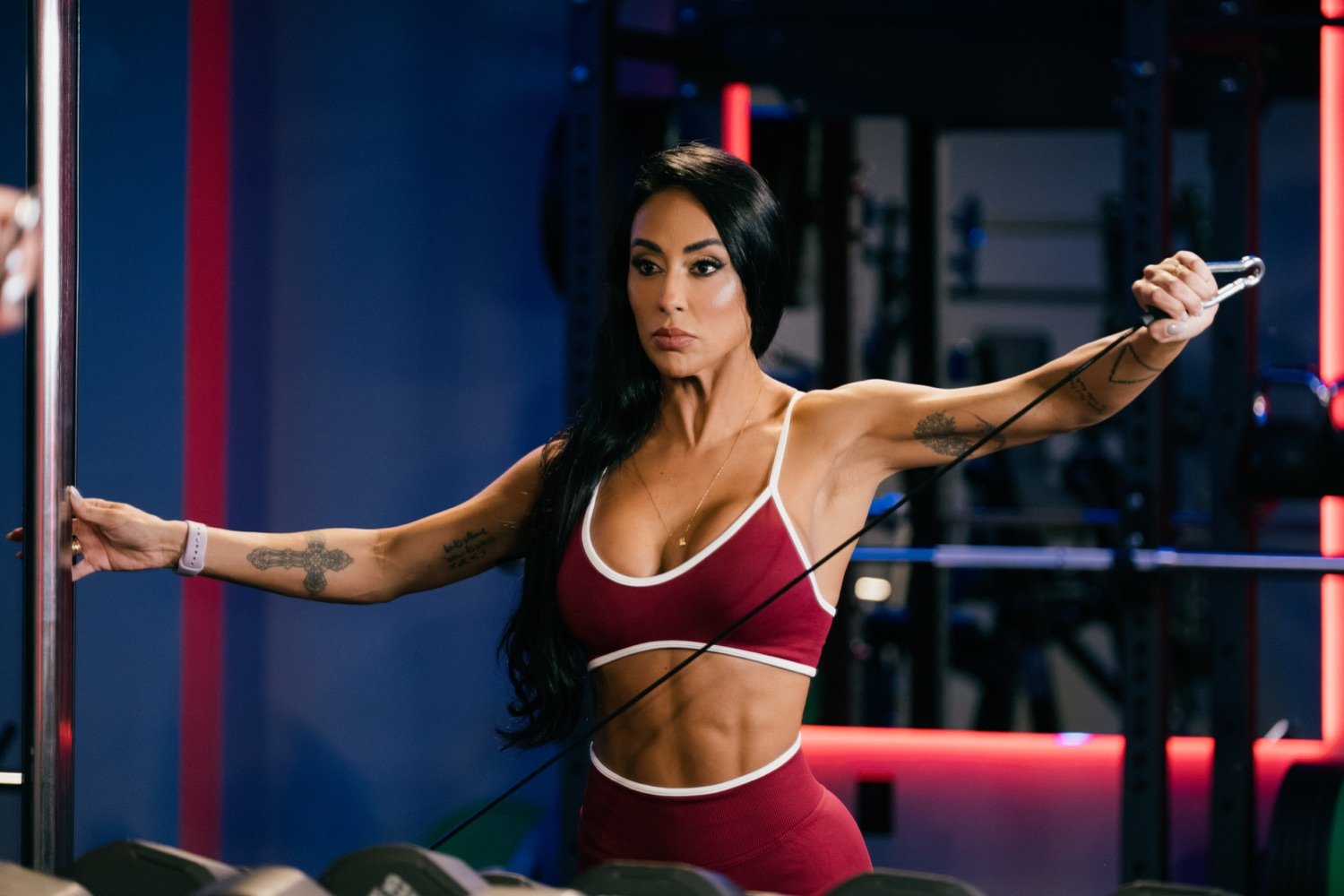 Anna Oliveira training